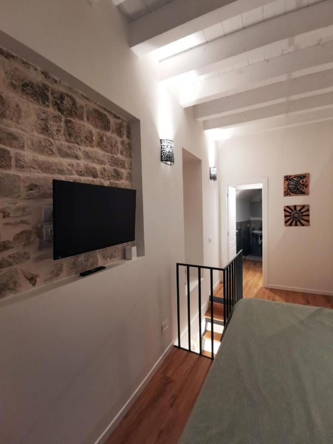 Corte San Triggiano 13 Citta Vecchia, Bari Exterior foto